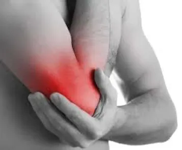 Teniski lakat, terapija za teniski lakat, rehabilitacija teniskog lakta, manuelna terapija pravdic